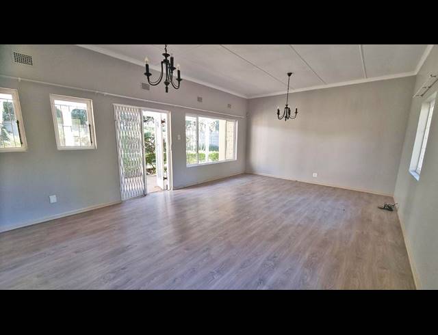 2 BEDROOM TOWNHOUSE FOR SALE IN WATERFALL